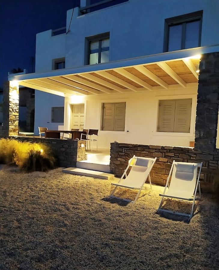 Вілла Nesaea Seafront House Parasporos Екстер'єр фото